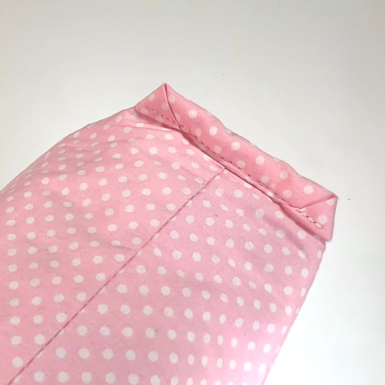 Hannah Pouch - Open Wide Lined Zipper Pouch PDF Sewing Pattern : Digital Download (No Written Instructions)